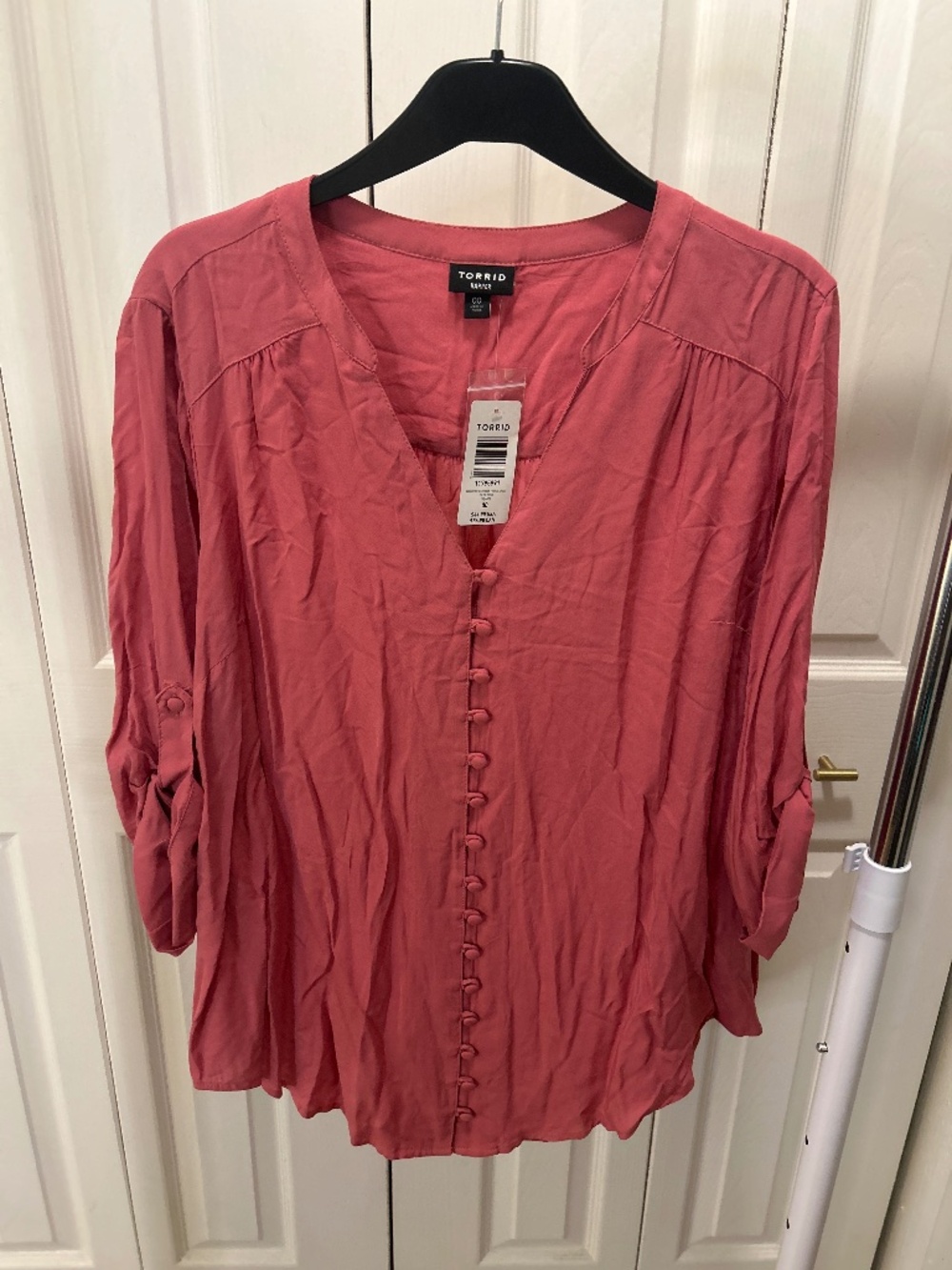 Torrid Harper Button Down Pink Long Sleeve Challis Blouse Size 00